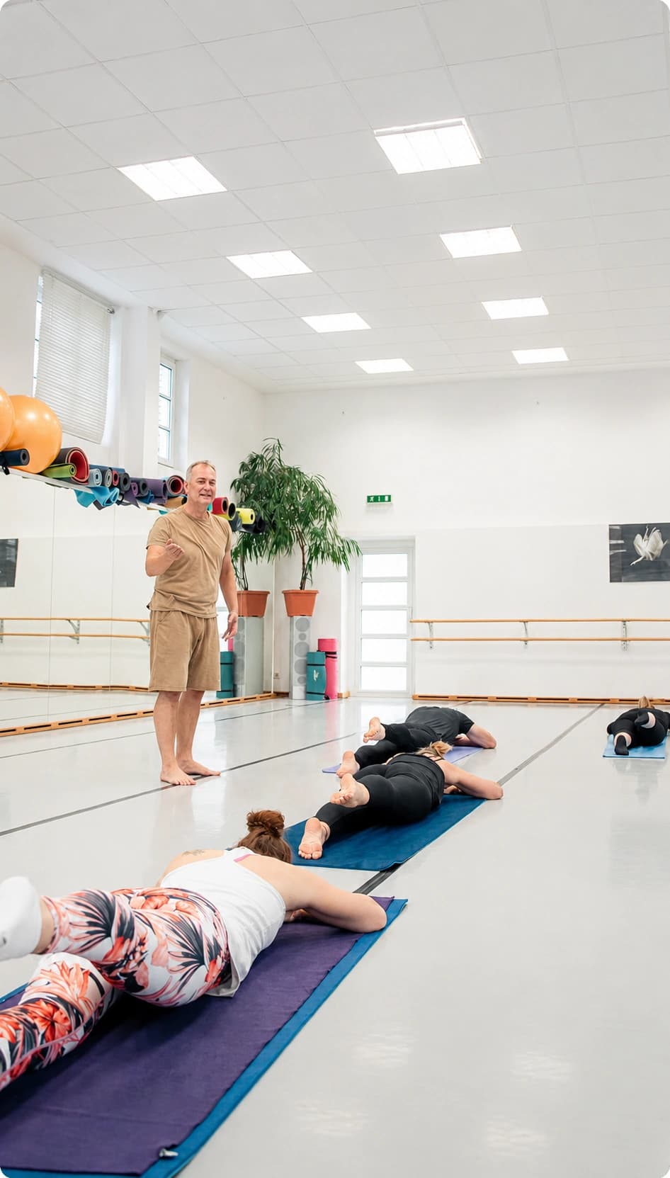 Gruppenkurs im Saal des Balletthaus Sinzing